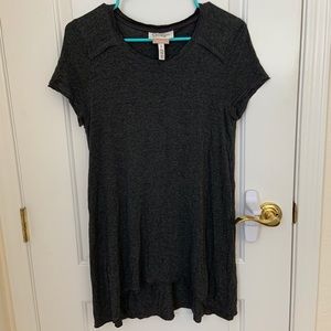 Jessica Simpson Nursing Shirt